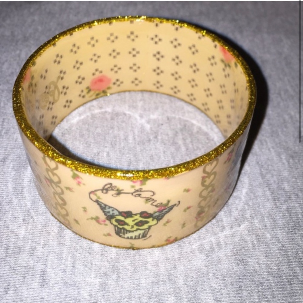 Relisted.